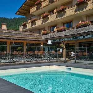 Hotel-chalet Les Ecureuils Restaurant, Piscine, Jardin Garage Отель